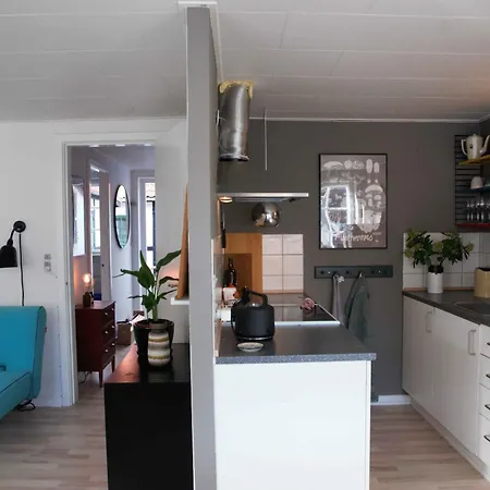 Cozy In Old Farm Apartman