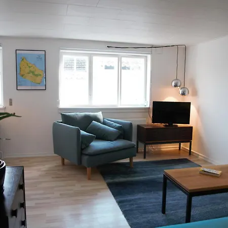 Cozy In Old Farm Apartmán Svaneke
